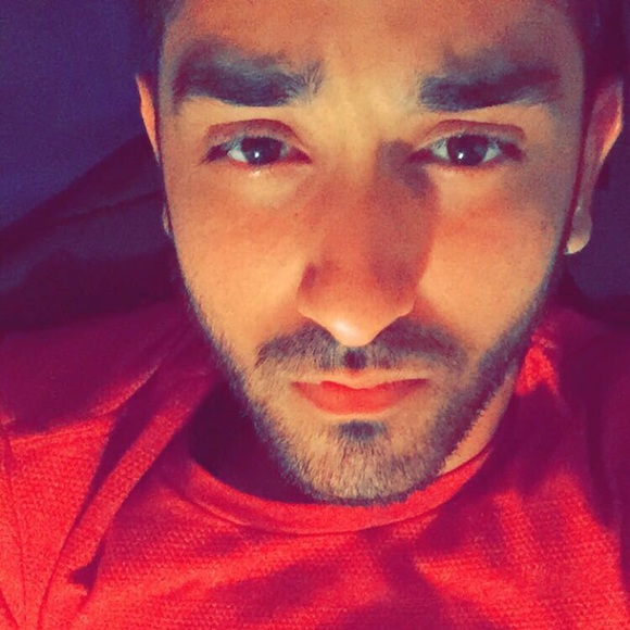 Meet your Posher, Ajju - Picture 1 of 1